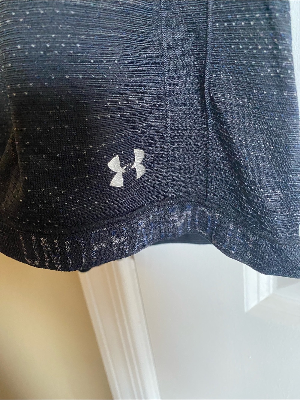 Under Armour Bundle Racerback Workout Tanks Blue & Black Size Medium Approx - Picture 2 of 6